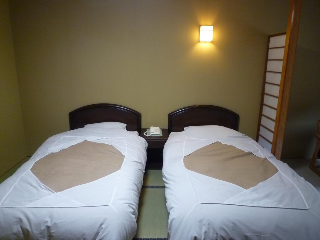 Hamaya Ryokan Nakanojo Eksteriør billede